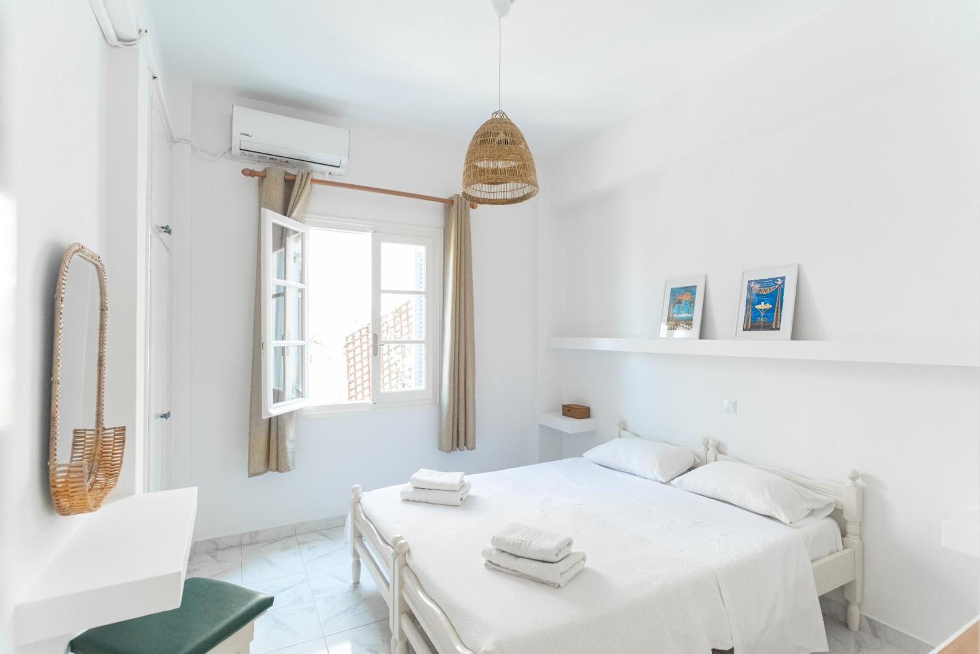 ספצס Theo Studios & Apartments מראה חיצוני תמונה