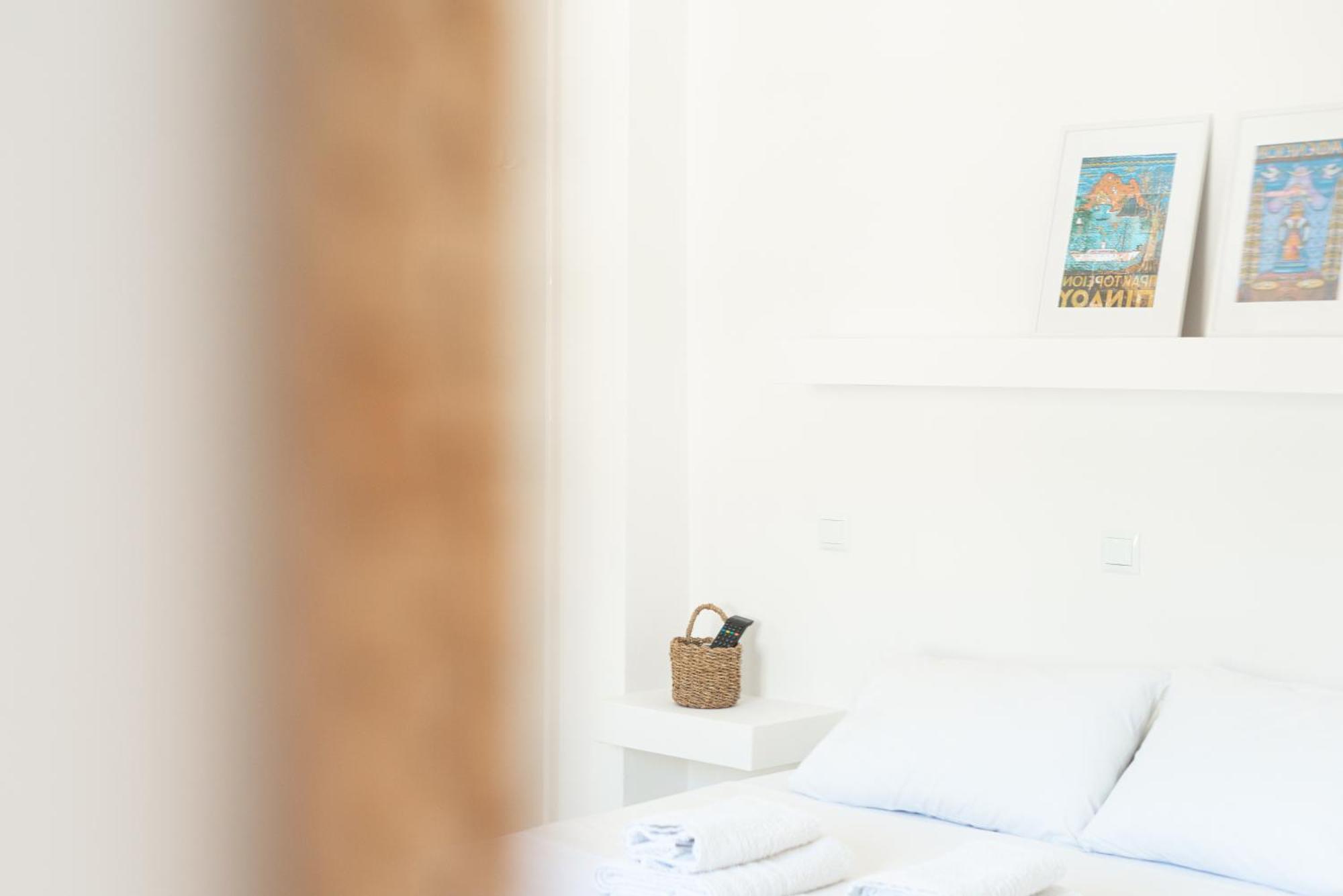 ספצס Theo Studios & Apartments מראה חיצוני תמונה