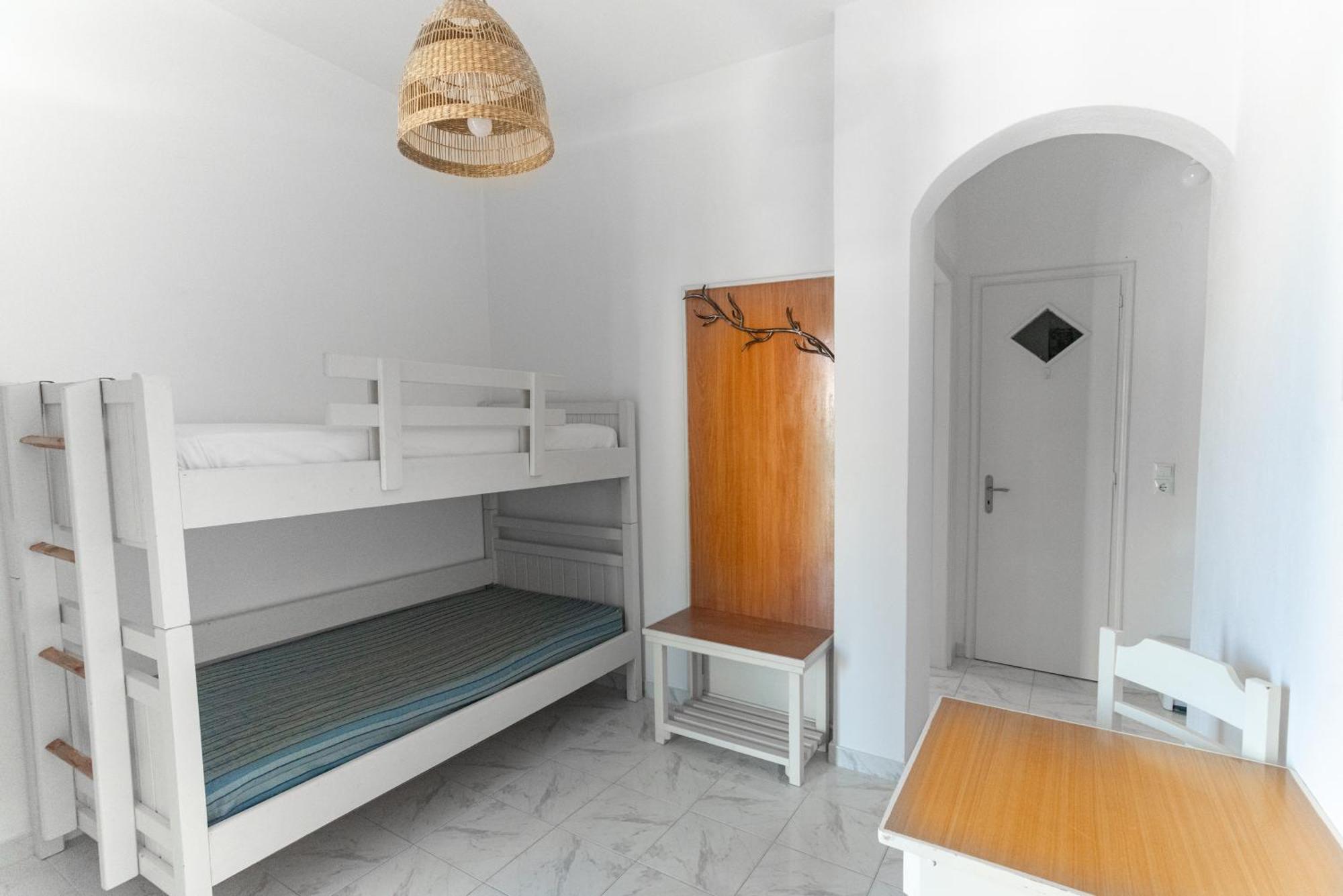 ספצס Theo Studios & Apartments מראה חיצוני תמונה