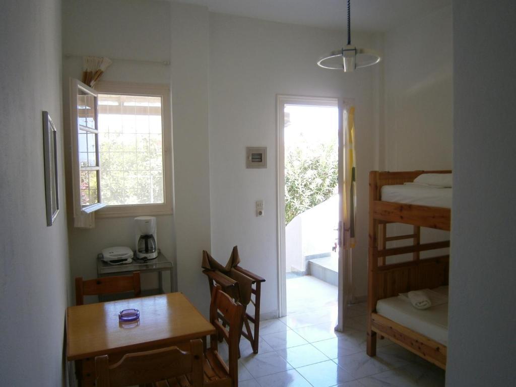 ספצס Theo Studios & Apartments חדר תמונה